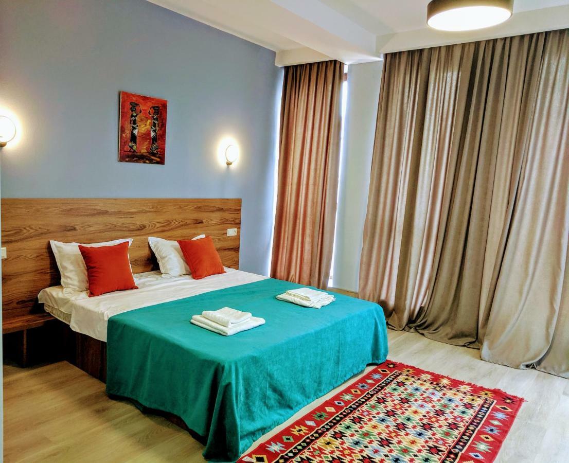 Hotel Canvas Tbiliszi Kültér fotó