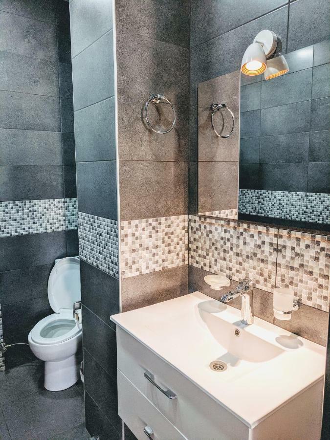 Hotel Canvas Tbiliszi Kültér fotó